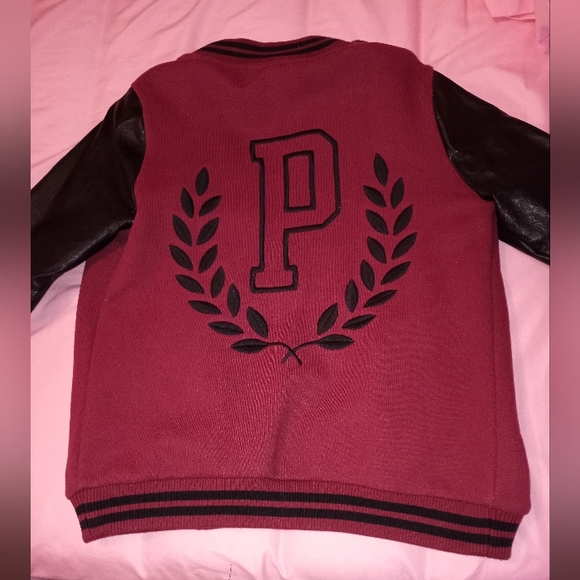 Victoria's Secret Pink jacket size Xs! Super cute - Picture 2 of 5